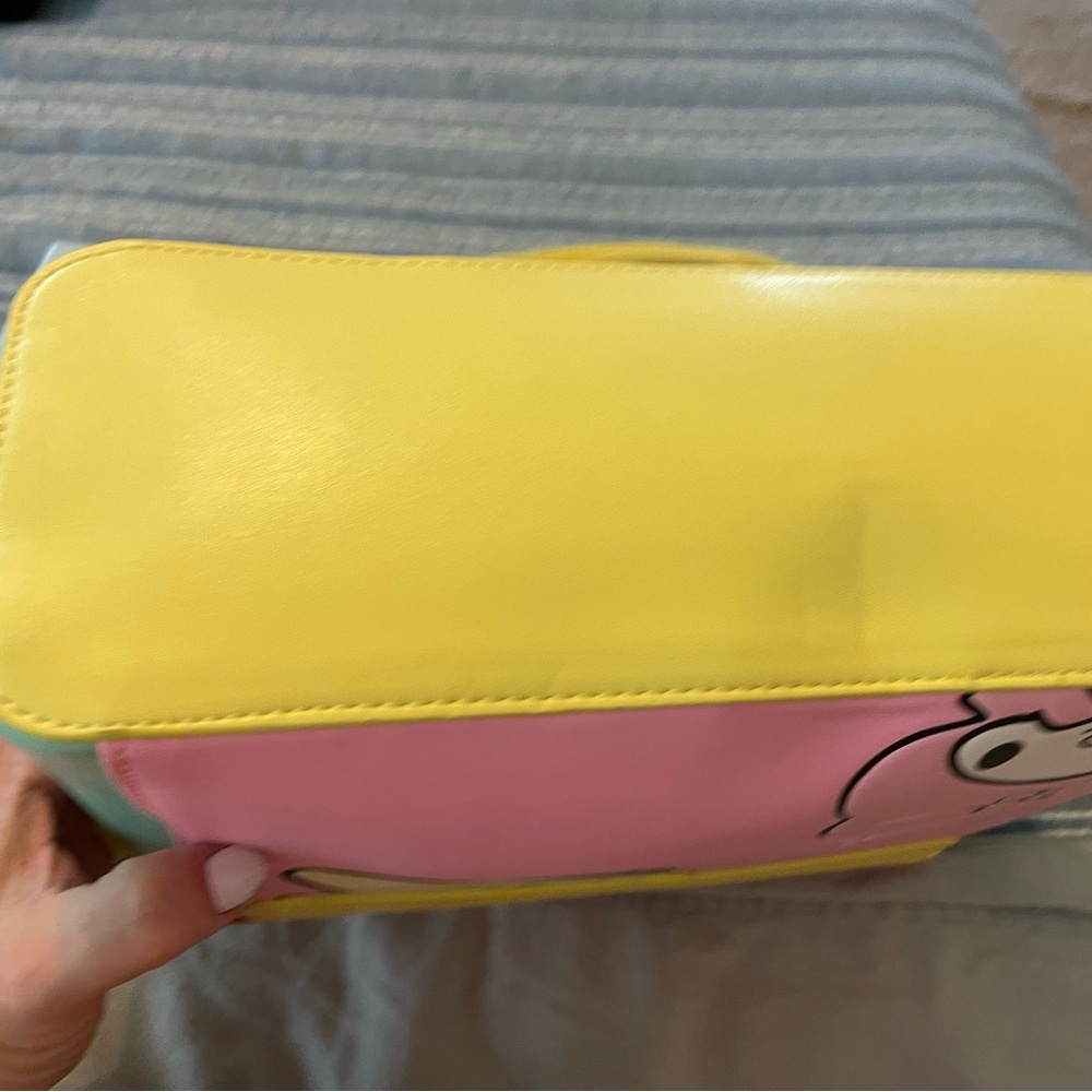 Loungefly Hello Kitty and Friends Color Block Crossbody Bag - Picture 4 of 7